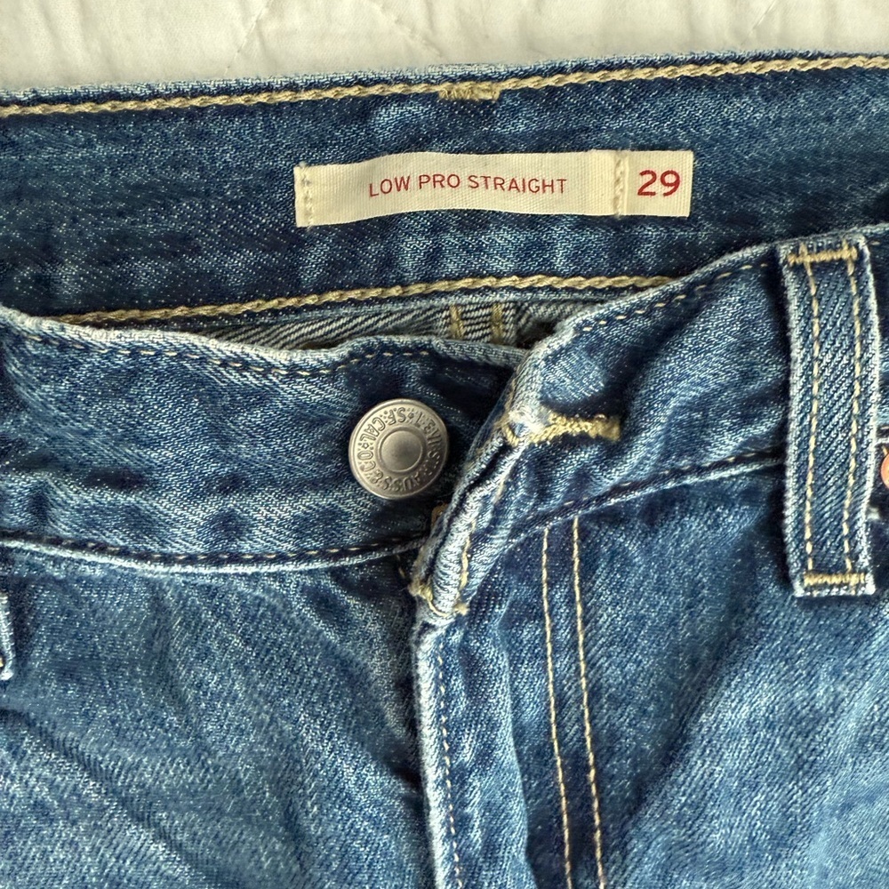 Levi’s straight leg size 29 - Picture 7 of 8